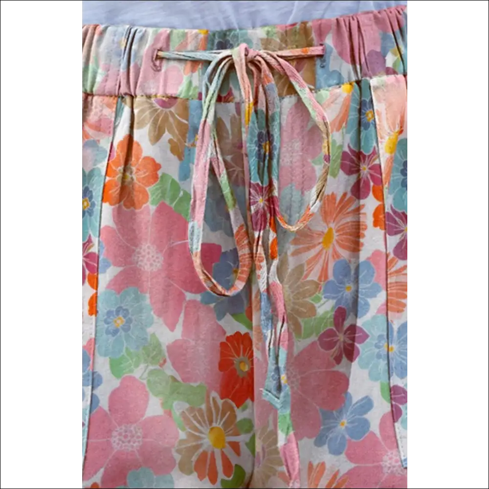 Chic Drawstring Printed Shorts with Pockets - on Sale Worldwide Shipping
