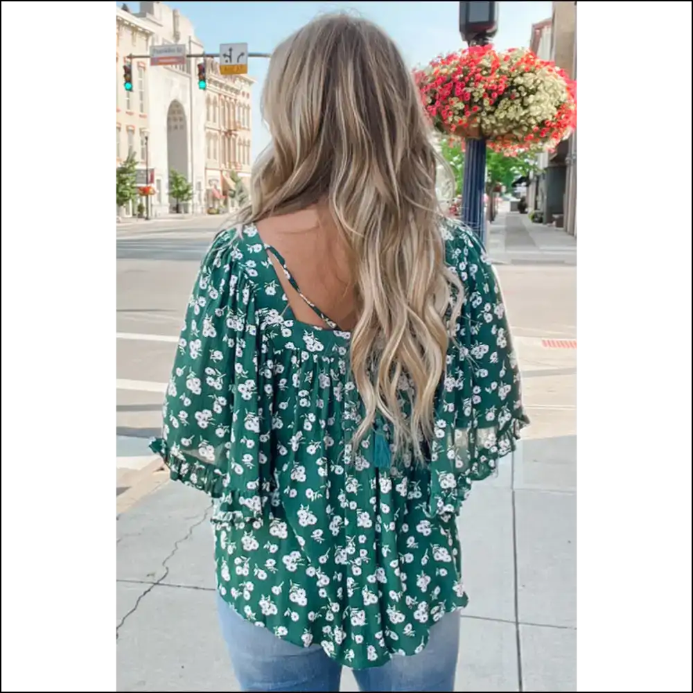 Chic Green Floral: i Woke Up Like this! 🌺 Needful Things - Plus Size Tops on Sale Worldwide Shipping