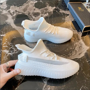 White / 35(US4)