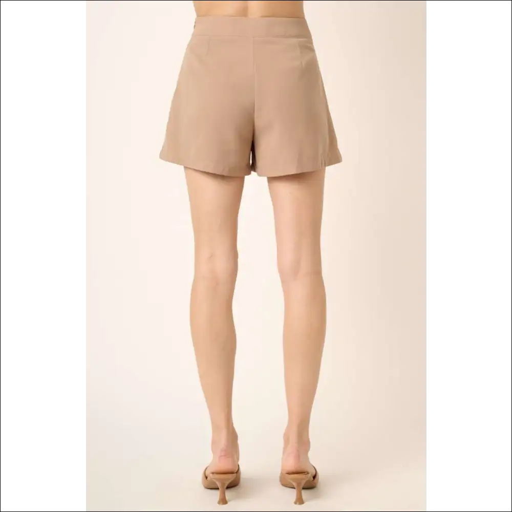 Chic Pleated Side Zipper Shorts - on Sale Worldwide Shipping
