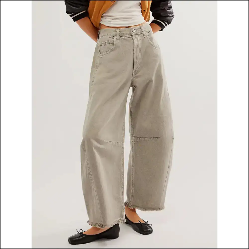 Chic Raw Hem Wide Leg Jeans: for when you Want Freedom and Fun! - Jeans on Sale Worldwide Shipping