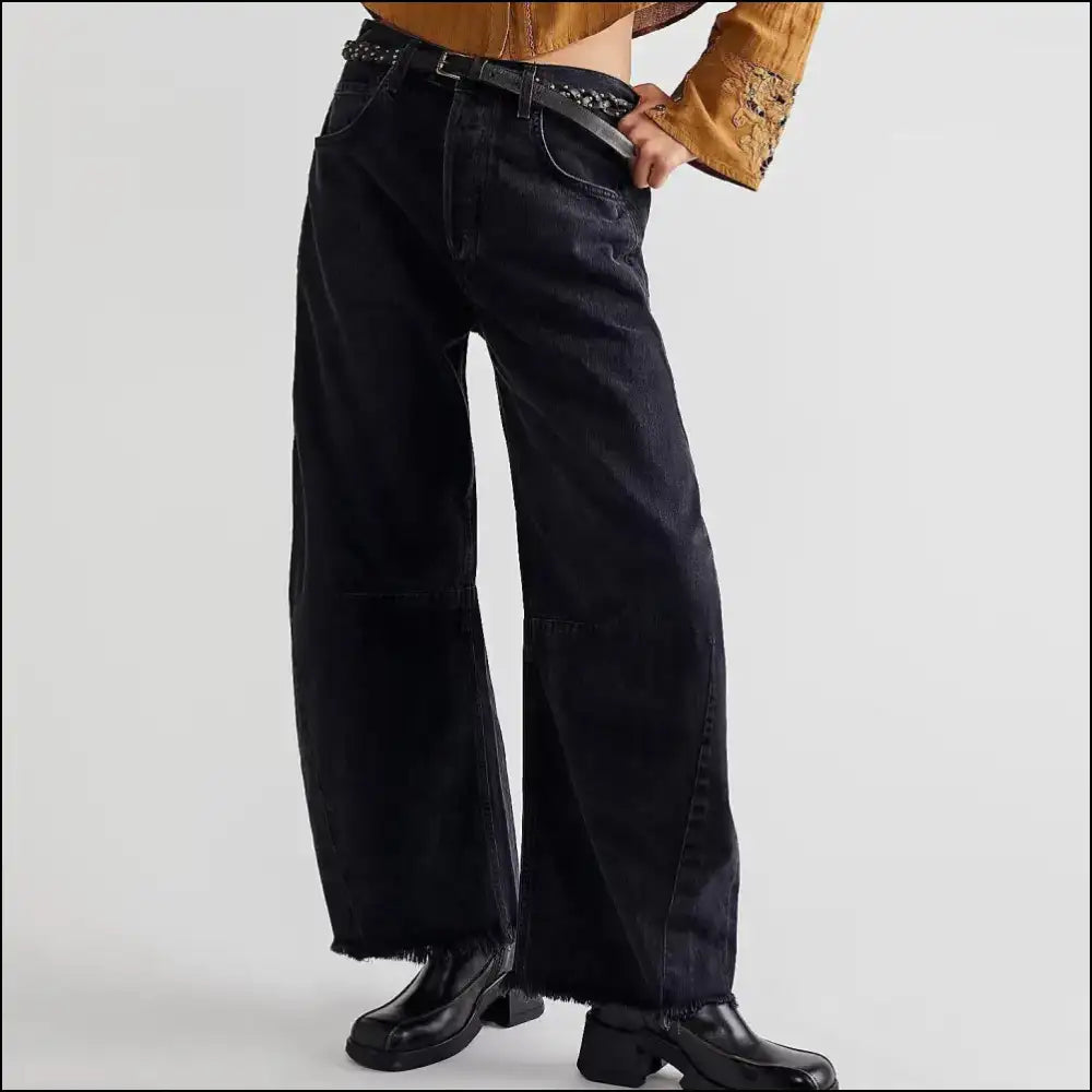 Chic Raw Hem Wide Leg Jeans: for when you Want Freedom and Fun! - Jeans on Sale Worldwide Shipping