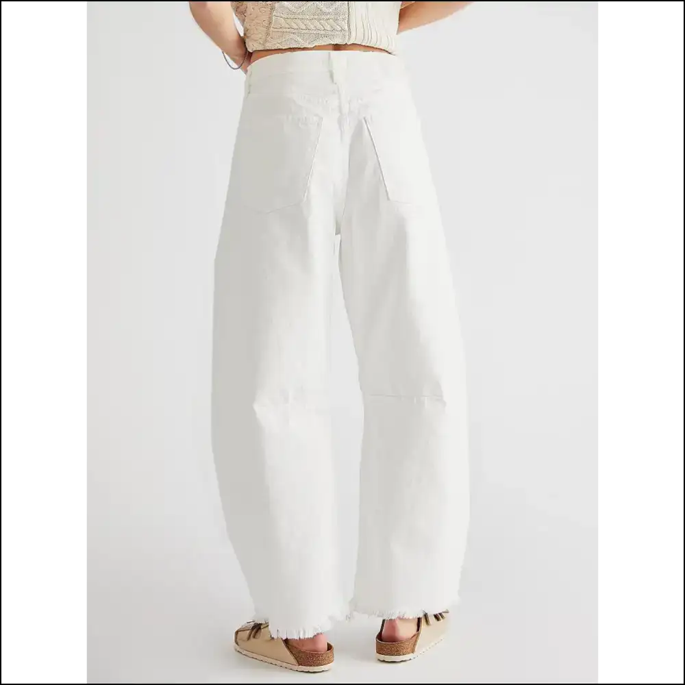 Chic Raw Hem Wide Leg Jeans: for when you Want Freedom and Fun! - Jeans on Sale Worldwide Shipping