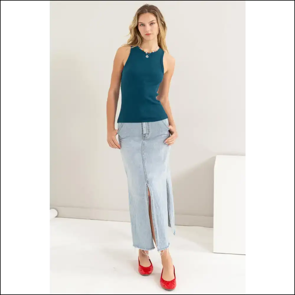 Chic Ribbed Round Neck Tank Top - Tops on Sale Worldwide Shipping