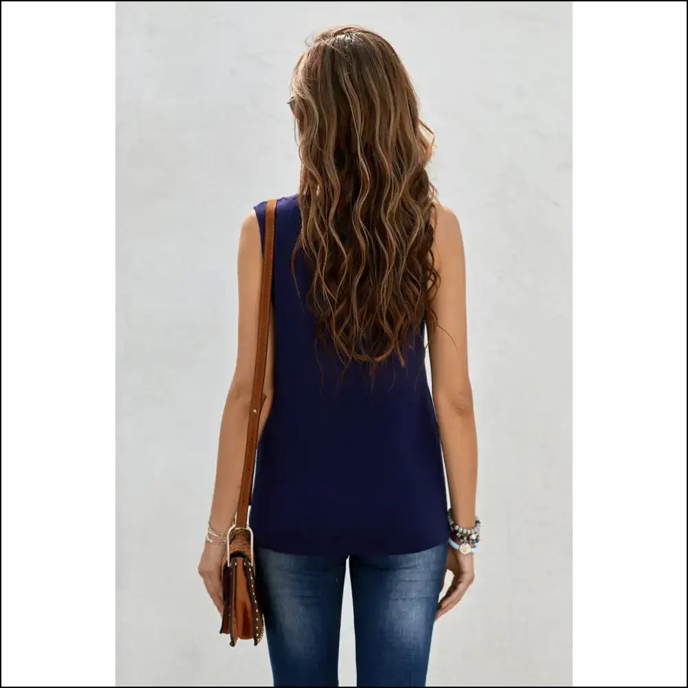Chic Round Neck Sleeveless Tank Top - Tops on Sale Worldwide Shipping