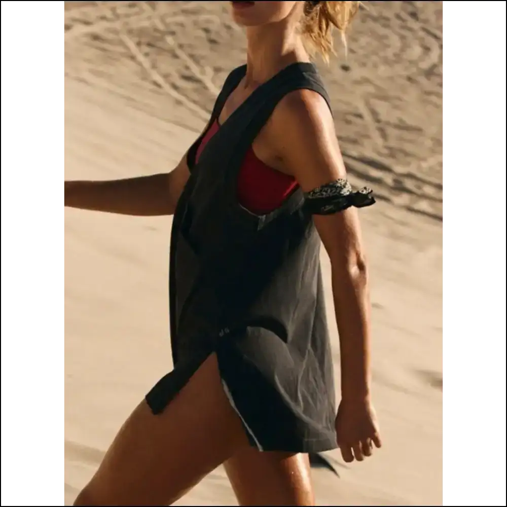 Chic Side Slit V-neck Tank Top - Tops on Sale Worldwide Shipping
