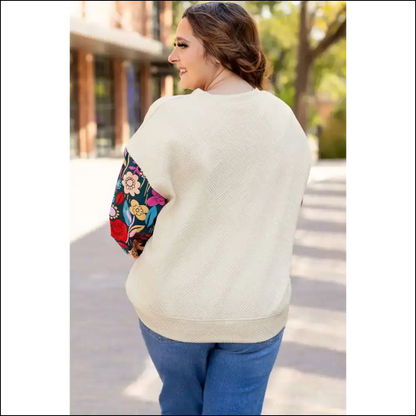 Chic White Floral Patchwork: Finally a Size Pullover that Fits! 🌼needful Things🌼 - Plus Tops on Sale Worldwide Shipping