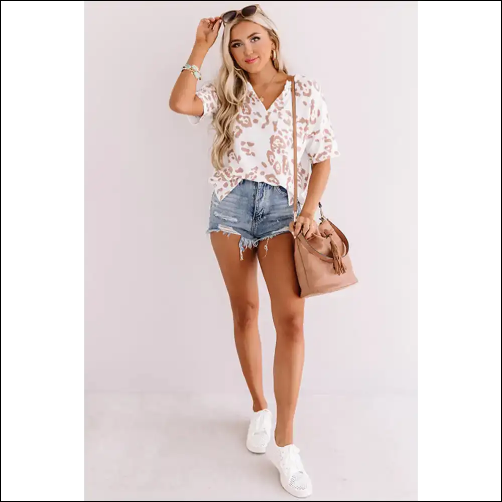 Chic White v Neck Leopard: Roar Look Fab! 🐆 Needful Things - Plus Size Tops on Sale Worldwide Shipping