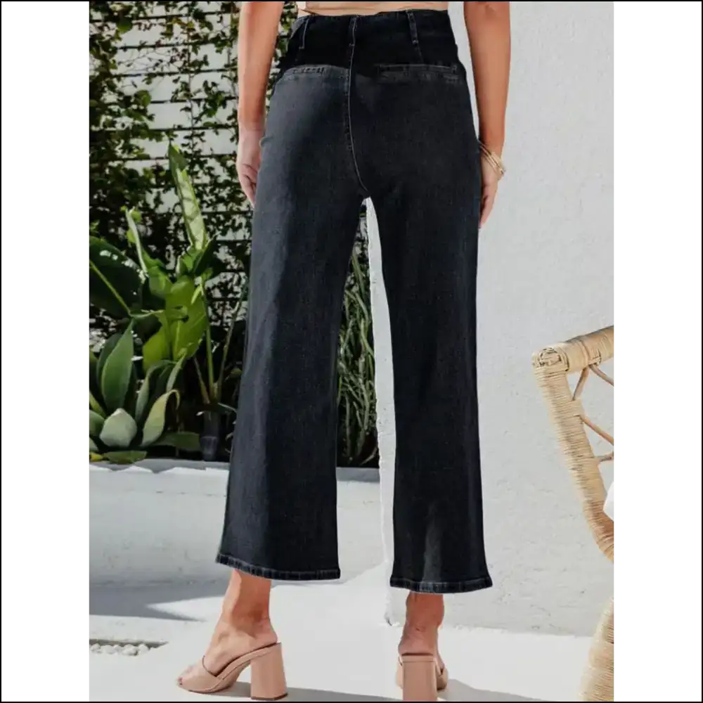 Cropped Jeans that Fly High: the Button to your Style Revolution! - on Sale Worldwide Shipping