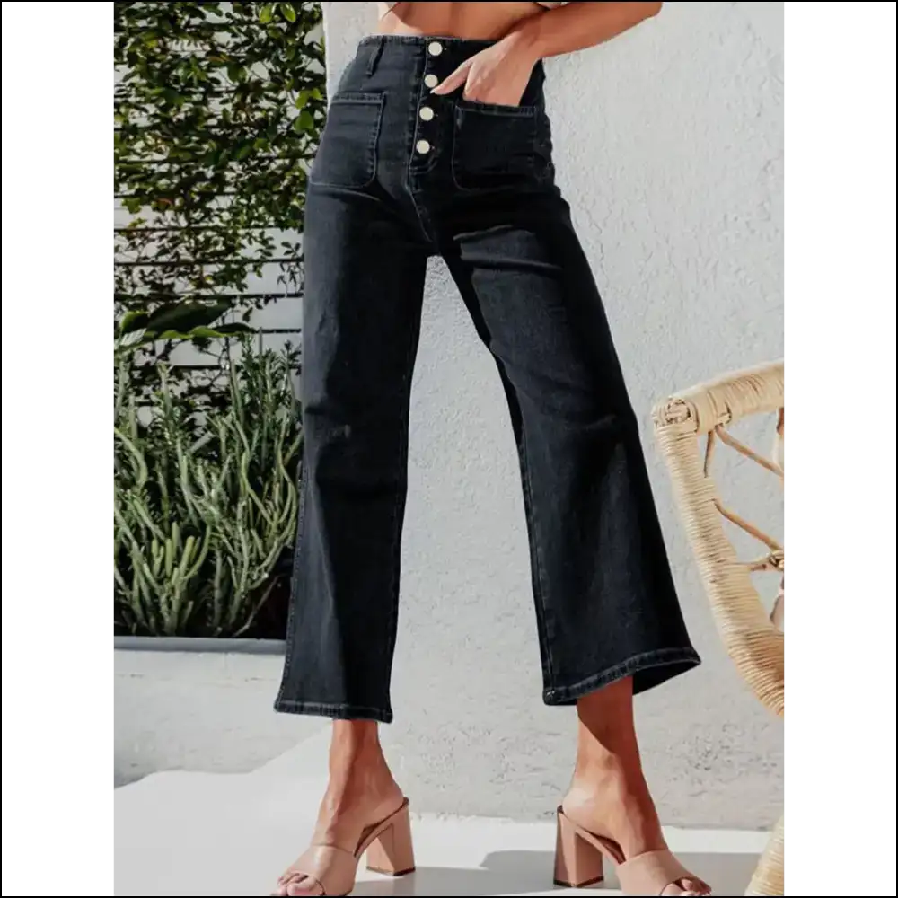 Cropped Jeans that Fly High: the Button to your Style Revolution! - Black / s - on Sale Worldwide Shipping