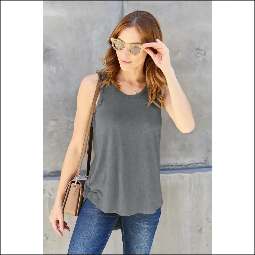 Curvy Confidence Round Neck Tank - your New Bae! - Gray / m - Tops on Sale Worldwide Shipping
