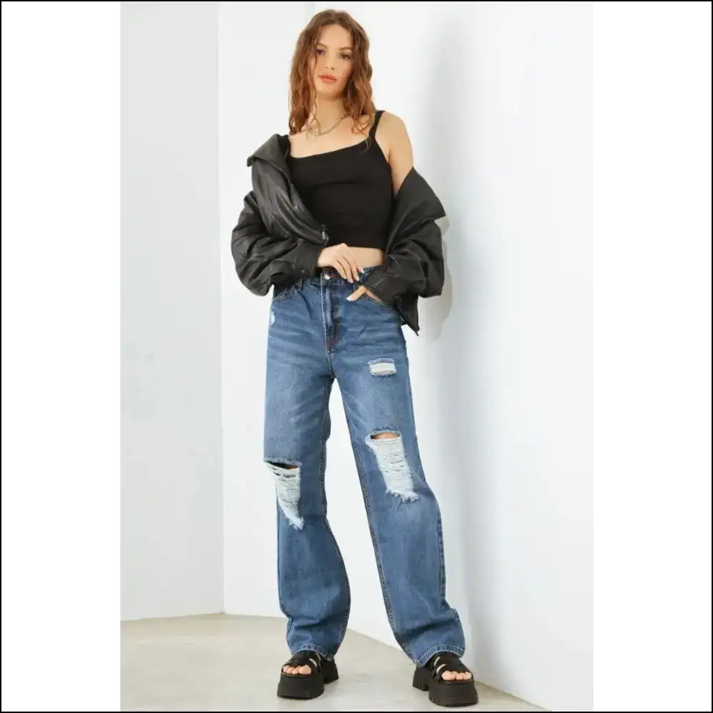 Distressed High Waist Jeans: Because your Butt Deserves a Statement! - Jeans on Sale Worldwide Shipping