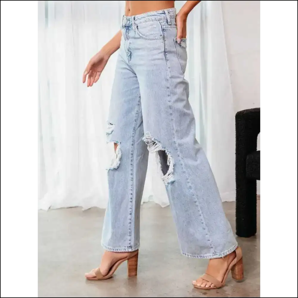 Distressed Wide Leg Jeans: Because who Needs a Personal Space? - Jeans on Sale Worldwide Shipping
