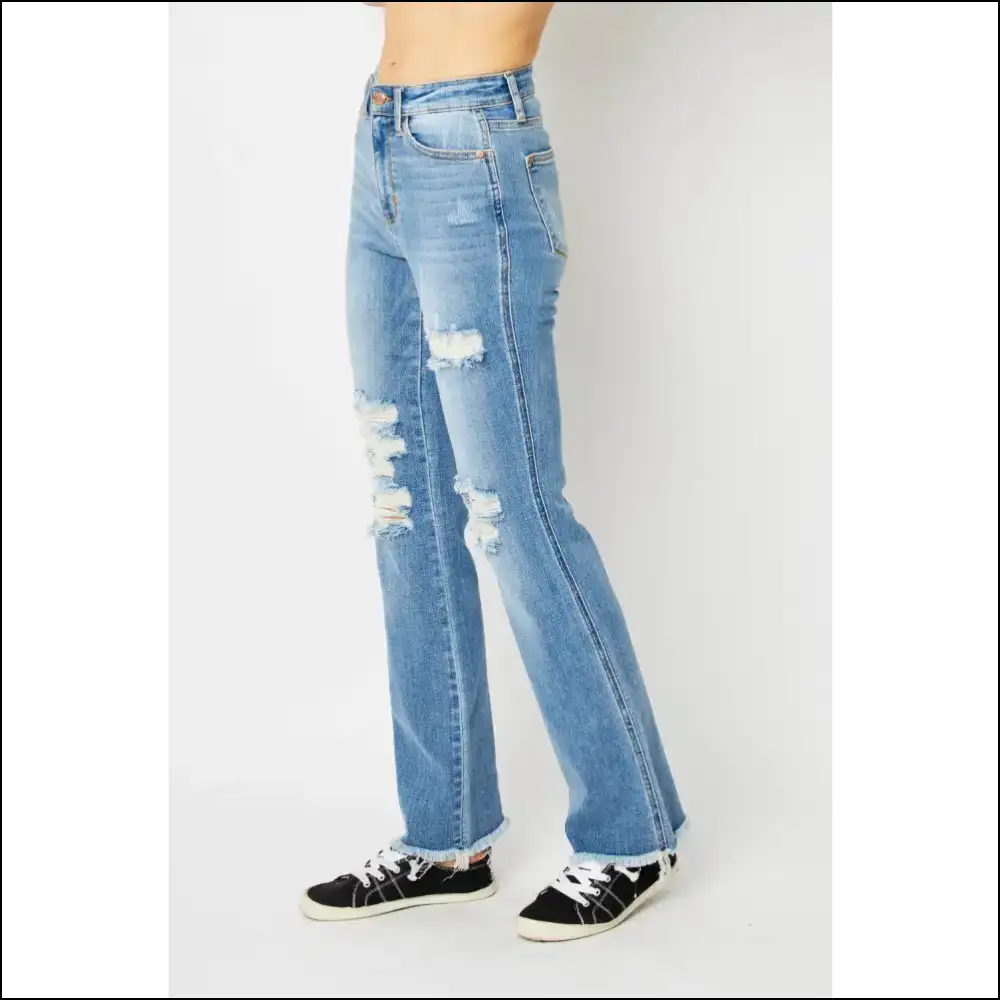 Dress Like a Boss Feel Hug in Judy Blue Distressed Jeans! - Jeans on Sale Worldwide Shipping
