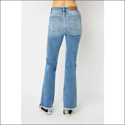 Dress Like a Boss Feel Hug in Judy Blue Distressed Jeans! - Jeans on Sale Worldwide Shipping