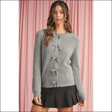 Gray / S