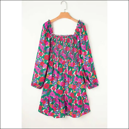Flirty Floral Mini Dress: Curves! 🌼 Needful Things - Plus Size Dresses on Sale Worldwide Shipping