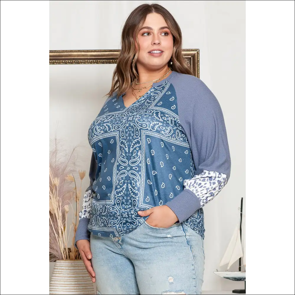Flirty Plus Size V-neck Printed Raglan Sleeve Blouse - Blouses on Sale Worldwide Shipping