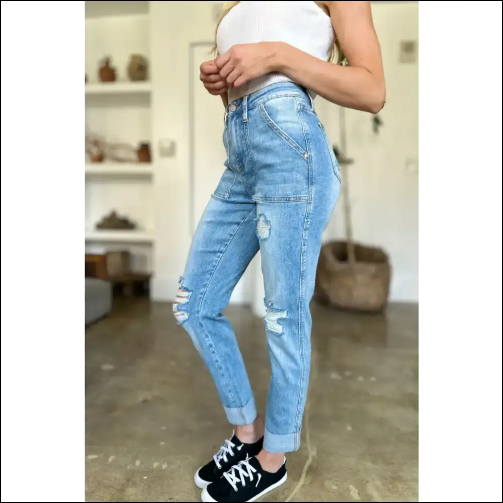 Get your Judy Blue Distressed Straight Jeans and Mortify Ex 😂🍑 - on Sale Worldwide Shipping