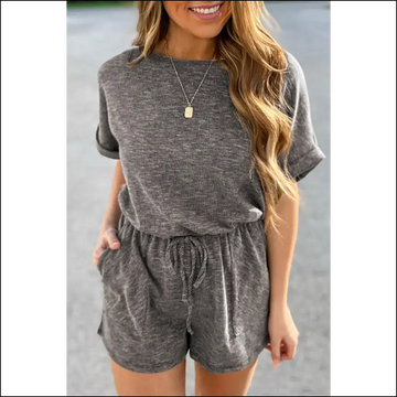 Gray / S
