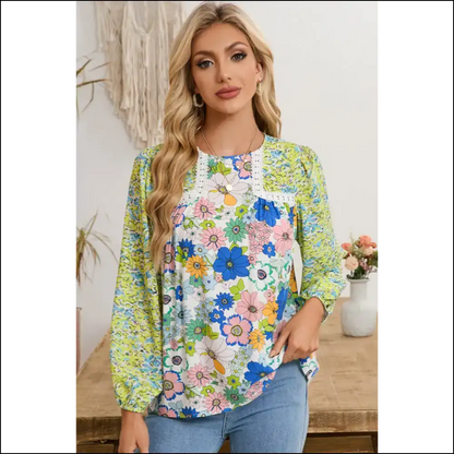 Green Bubble Sleeve Floral Blouse: from Drab to Fab! 💚 Needful Things - Blouses on Sale Worldwide Shipping