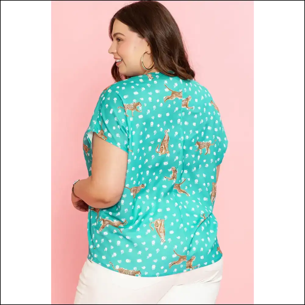 Green Cheetah Daisy: Roar-some Plus Size Top! 🐆🌼 Needful Things - Tops on Sale Worldwide Shipping