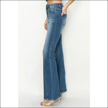 High Rise to Heaven: Risen Flare Jeans for your Vintage Vibes 🎉 - on Sale Worldwide Shipping