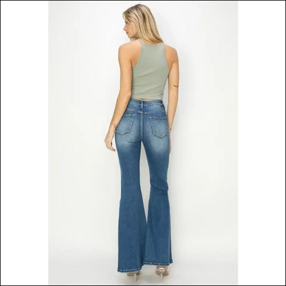 High Rise to Heaven: Risen Flare Jeans for your Vintage Vibes 🎉 - on Sale Worldwide Shipping