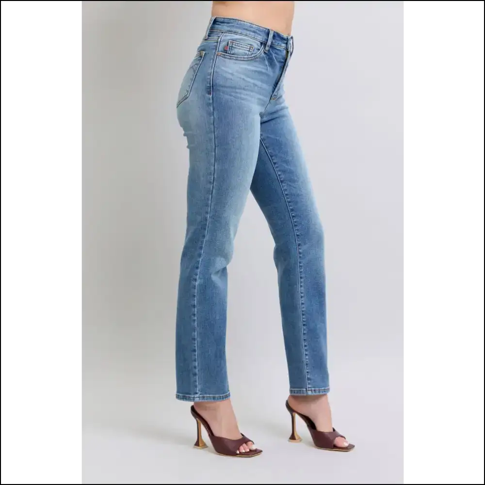 Hug Yourself in Style with Judy Blue Vintage Wash Thermal Jeans! 💙👖 - Jeans on Sale Worldwide Shipping