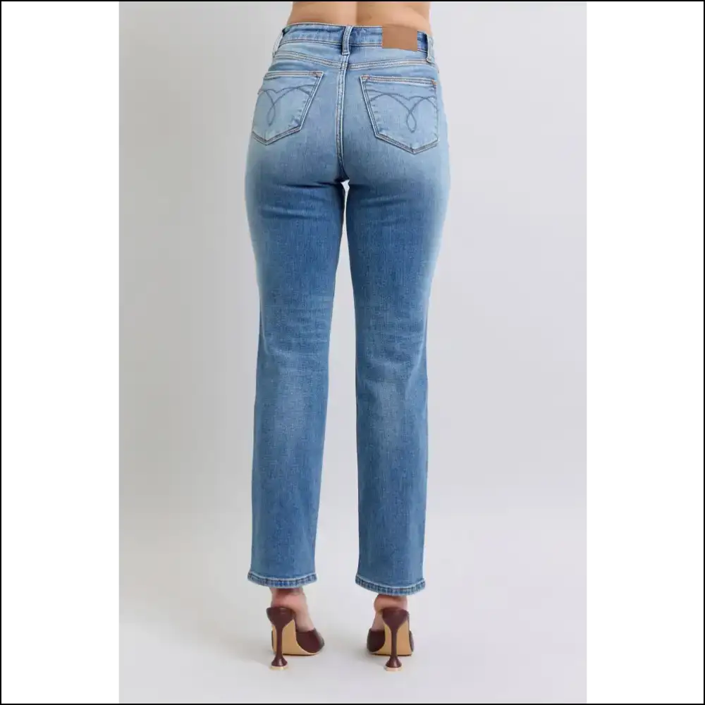 Hug Yourself in Style with Judy Blue Vintage Wash Thermal Jeans! 💙👖 - Jeans on Sale Worldwide Shipping