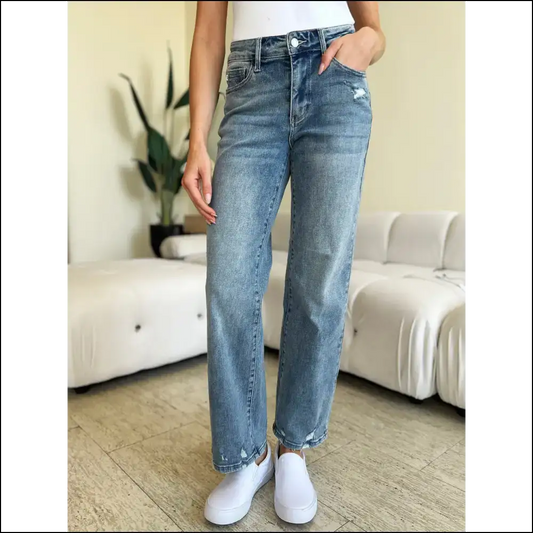 Judy Blue Distressed Straight Jeans: the Only Friend that Always Fits! 😂👖 - Medium / 3/26 - Jeans on Sale Worldwide Shipping