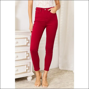 Red / 13(31)