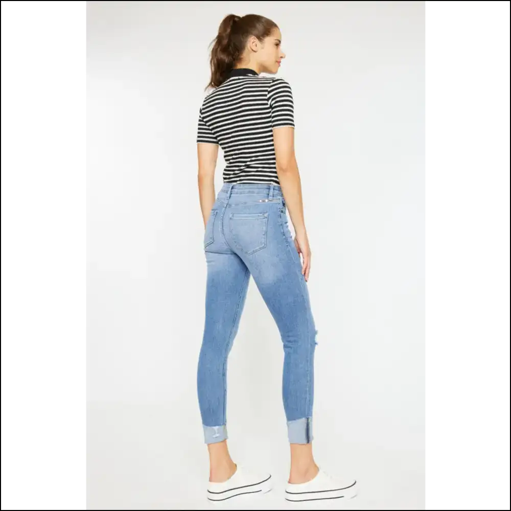 Kancan Distressed Cat’s Whiskers: your New Best Friend with Buttons! 🐾👖 - Jeans on Sale Worldwide Shipping