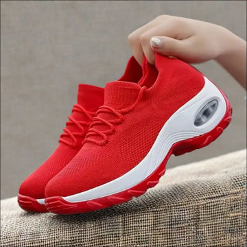Red / 38(US7)
