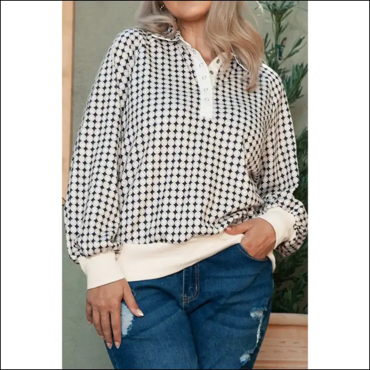 Needful Things: Chic Black Pullover Sweatshirt? I’m Fabulous in Two Tone! 🖤 - 1x - Plus Size Tops on Sale Worldwide Shipping