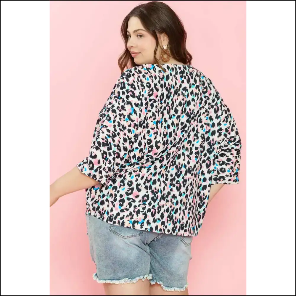 Needful Things: Fierce Brown Leopard v Neck Batwing - Hear us Roar 🐆 - Plus Size Tops on Sale Worldwide Shipping