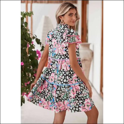 Pink Floral Wavy v Neck Mini Dress: your New Bestie! 🌸 Needful Things - Short Dresses on Sale Worldwide Shipping