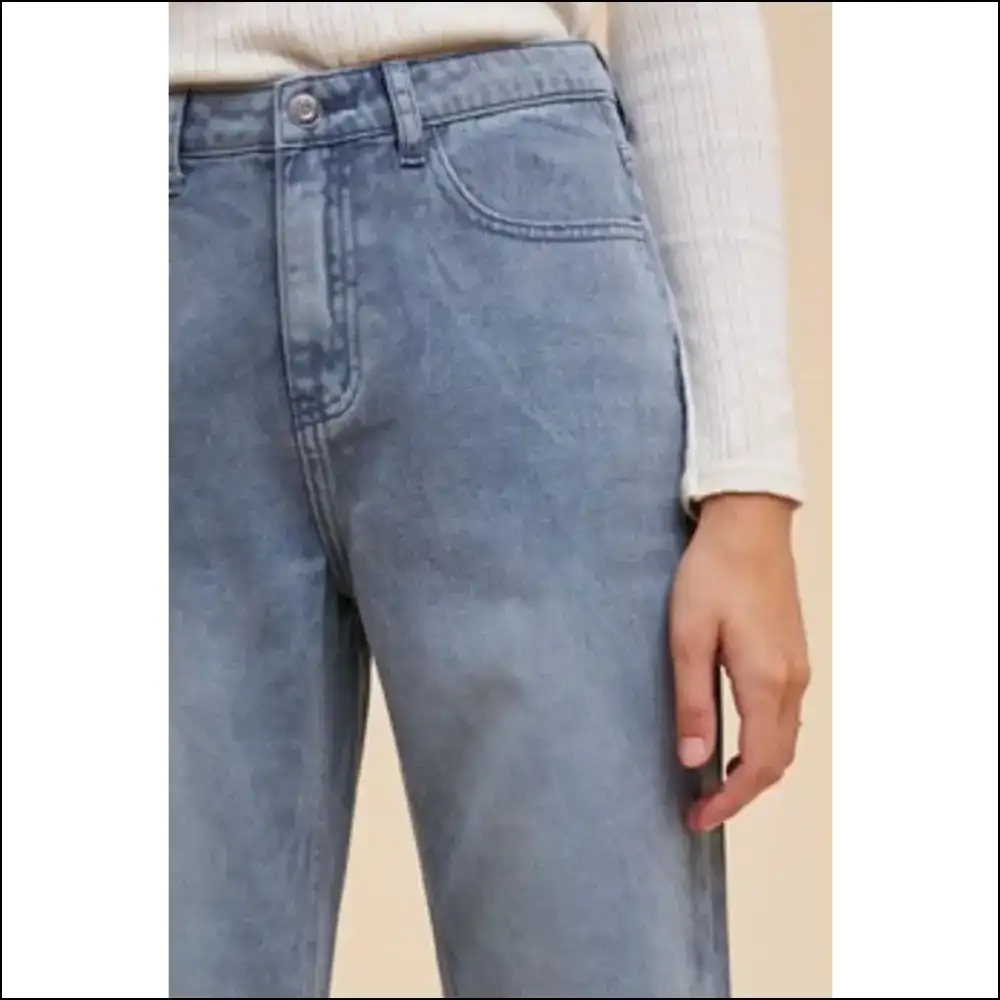 Rock your Look: Meet Annie Wear Distressed Raw Hem Jeans Attitude Included! 😎💃 - on Sale Worldwide Shipping