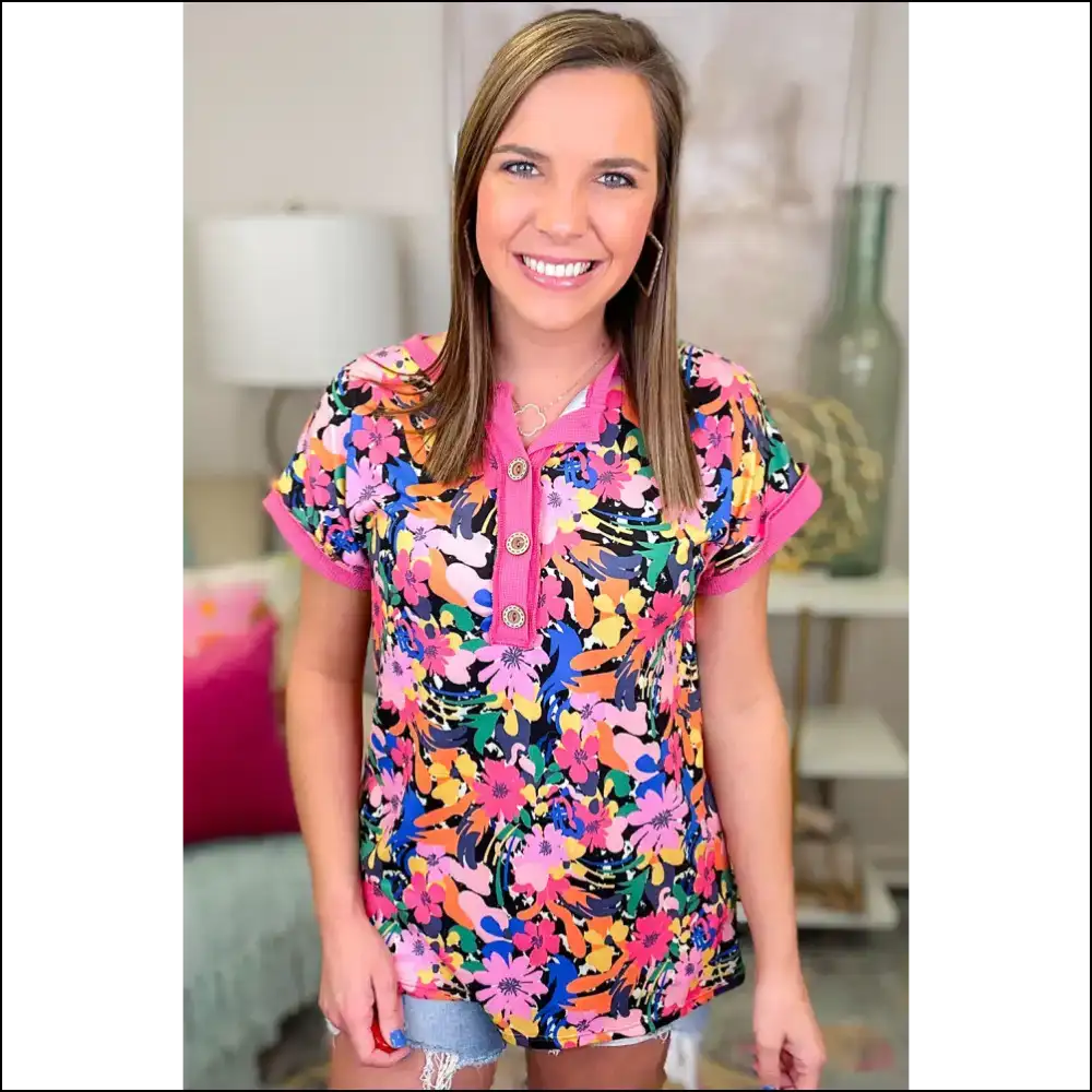 Rose Floral Contrast Edge Henley: Finally a Top that Loves you Back! 🌹 Needful Things - Plus Size Tops on Sale Worldwide Shipping