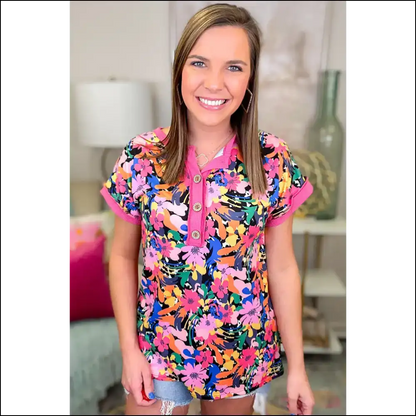 Rose Floral Contrast Edge Henley: Finally a Top that Loves you Back! 🌹 Needful Things - Plus Size Tops on Sale Worldwide Shipping