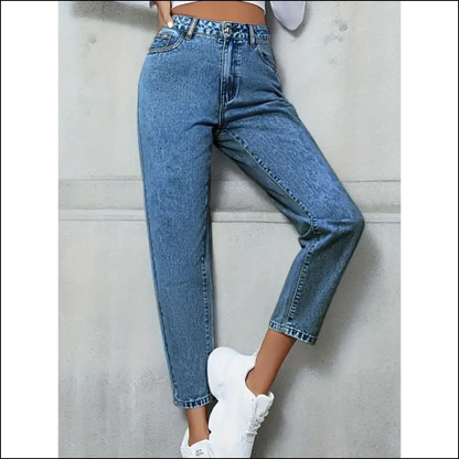 Sassy and Classy: Pocketed Straight Leg Jeans for Hiding Snacks 🍕👖 - on Sale Worldwide Shipping