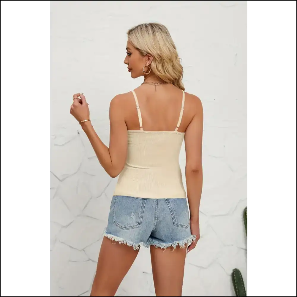 Slay the Day in our Scoop Neck Cami: Elegance with a Side of Sass 💁‍♀️ - Tank Tops on Sale Worldwide Shipping