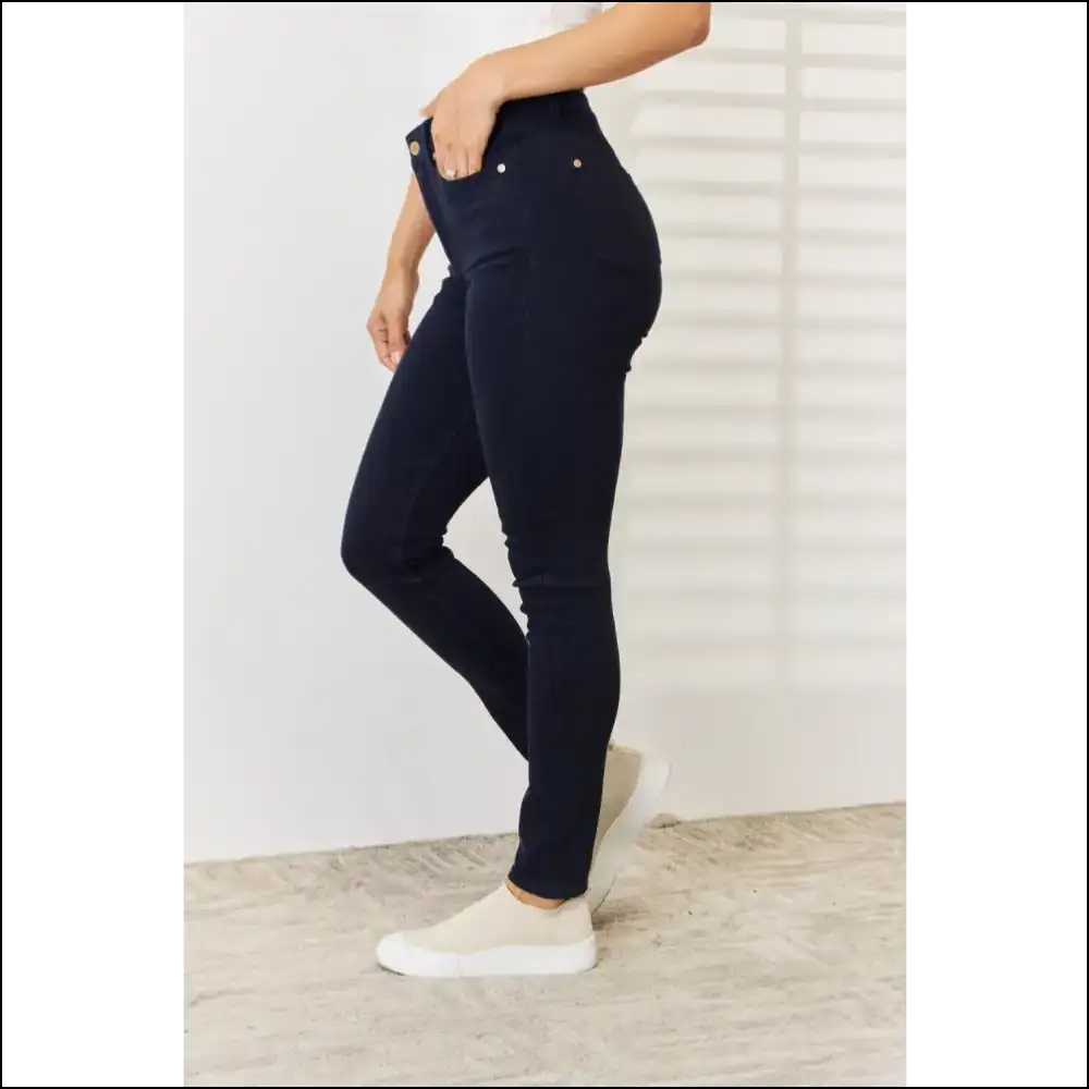 Squeeze Sassy & Stylish: Judy Blue’s Tummy Control Skinny Jeans - Navy / 1 - on Sale Worldwide Shipping