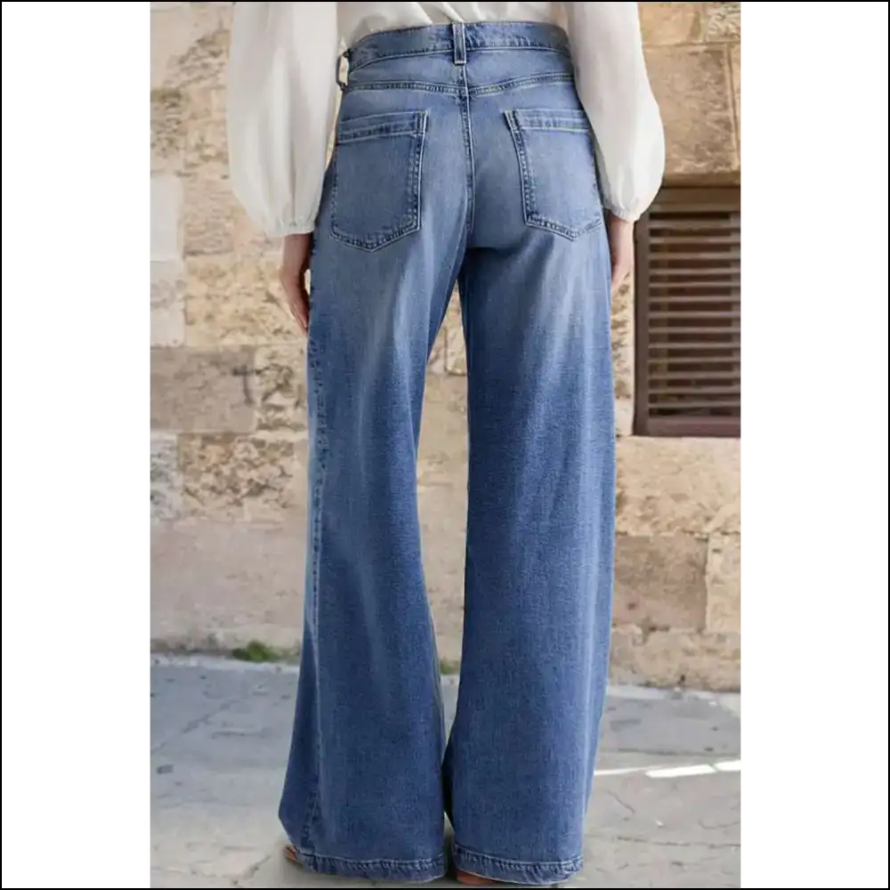 Strut Like no One’s Watching in Chic Pocketed Embroidered Jeans 💃✨ - on Sale Worldwide Shipping
