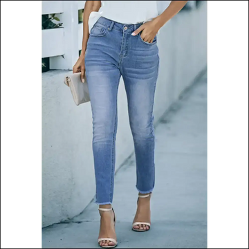 Light Blue / 16
