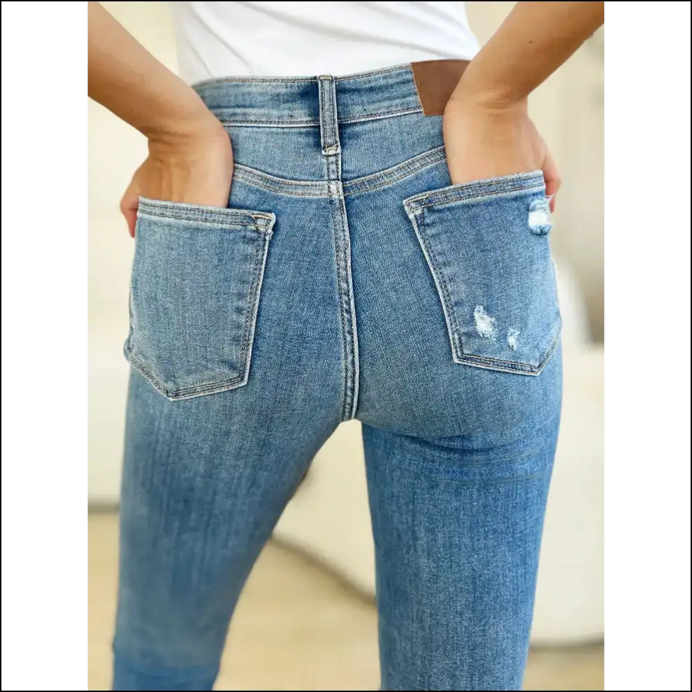 Strut your Stuff in Judy Blue Edgy Jeans: Heads will Turn! 💃🔥 - Jeans on Sale Worldwide Shipping