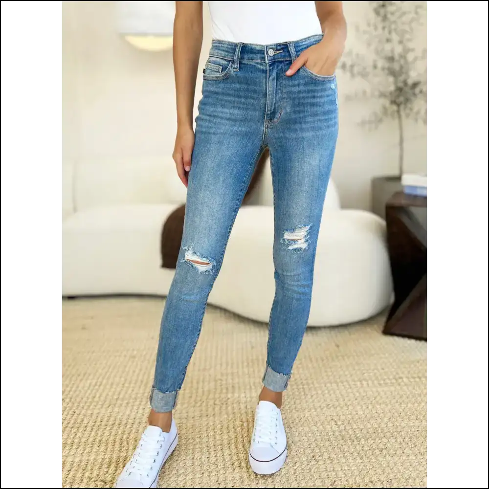 Strut your Stuff in Judy Blue Edgy Jeans: Heads will Turn! 💃🔥 - Jeans on Sale Worldwide Shipping