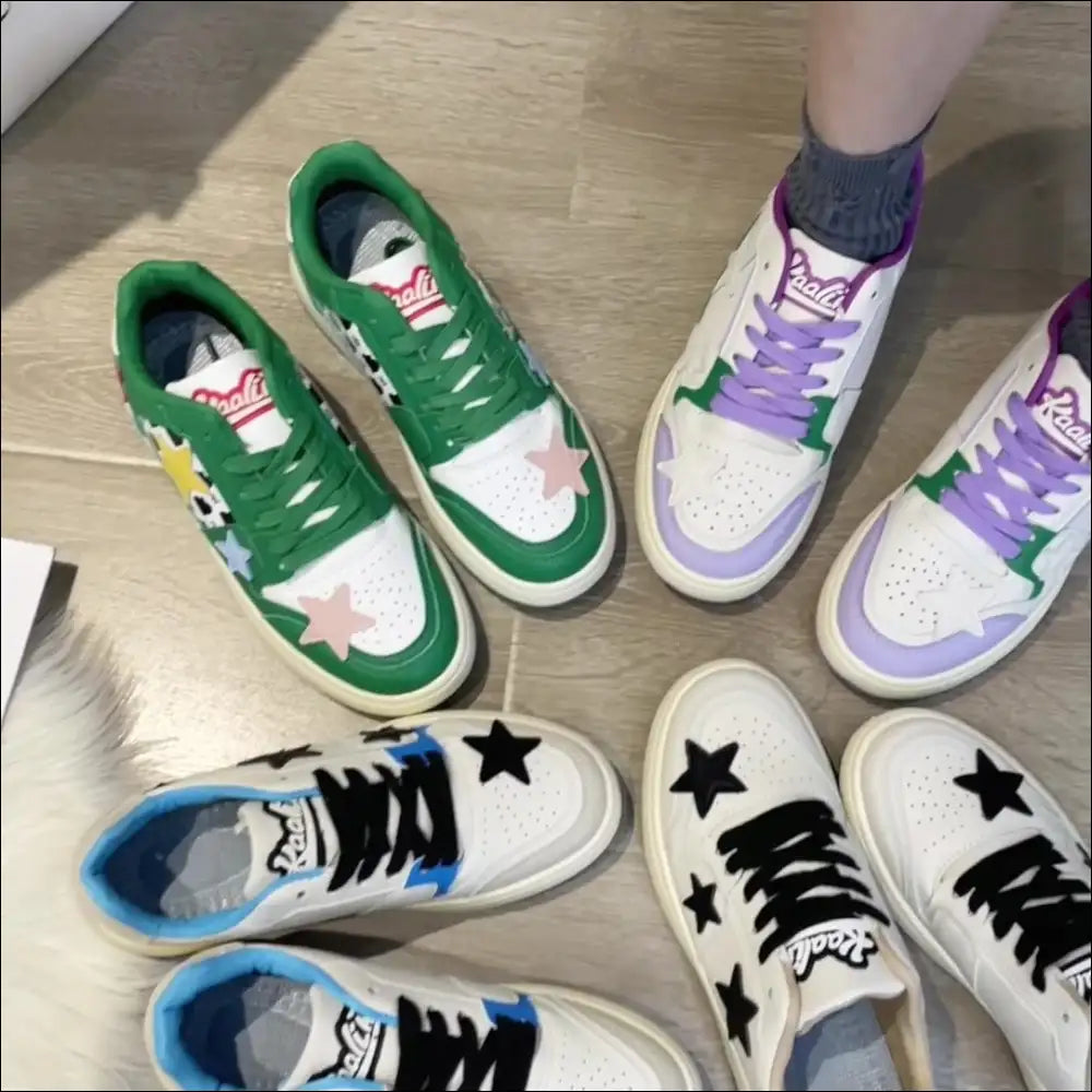 Trendy Contrast Star Round Toe Athletic Sneakers - Shoes on Sale Worldwide Shipping