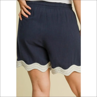 Umgee Color Blocked Scalloped Hem Shorts - on Sale Worldwide Shipping