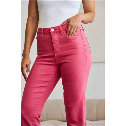 Unleash your Inner Diva with Rfm Crop Dylan: Jeans that Slay 💃✨ - on Sale Worldwide Shipping